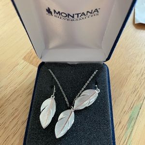 Montane Silversmith silver necklace and earrings set. Never worn, brand new